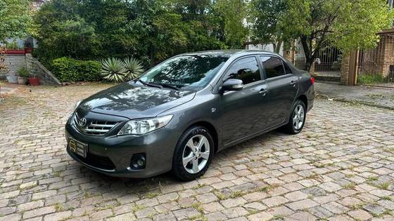 TOYOTA COROLLA 1.8 GLI 16V FLEX 4P AUTOMÁTICO TOYOTA COROLLA 1.8 GLI 16V FLEX 4P AUTOMÁTICO